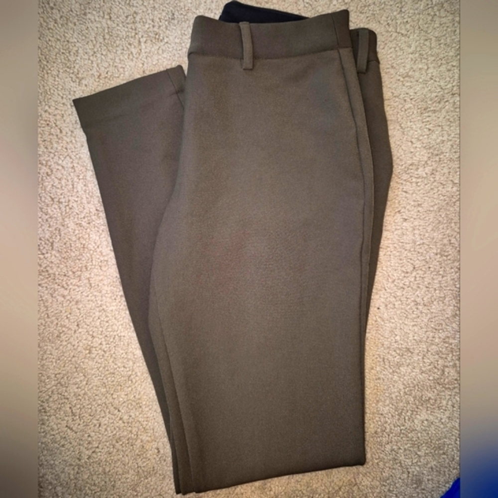 Express Women's Skinny Pants - Army Green